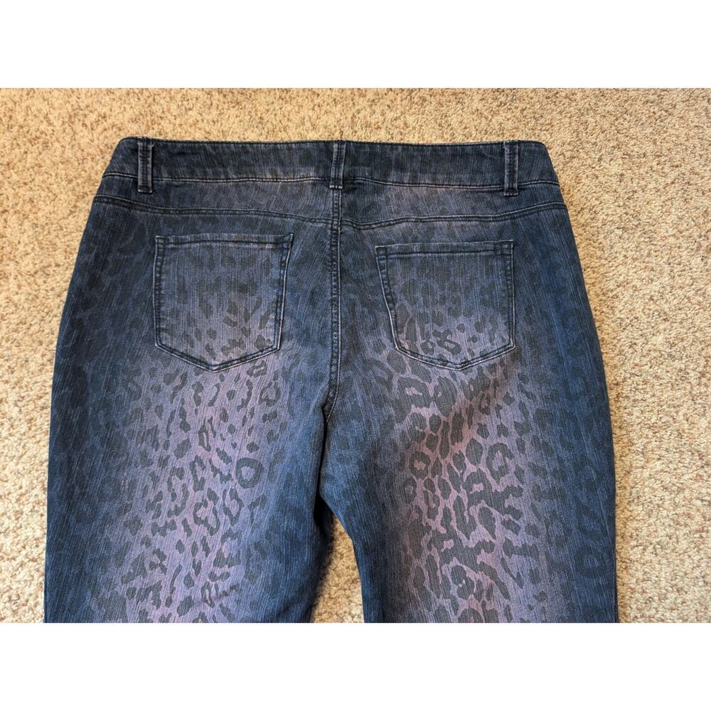 Torrid Denim Women's 18 Dark Wash Gray Leopard Print Skinny Jeans Stretch - Picture 4 of 10